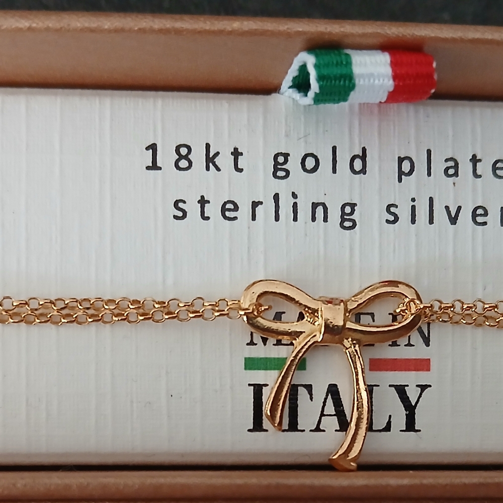 New In Box Mia Fiore 18K Gold Plated Bow Bracelet